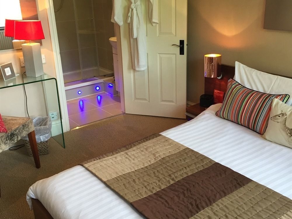 The Bijou Hotel Harrogate Eksteriør billede